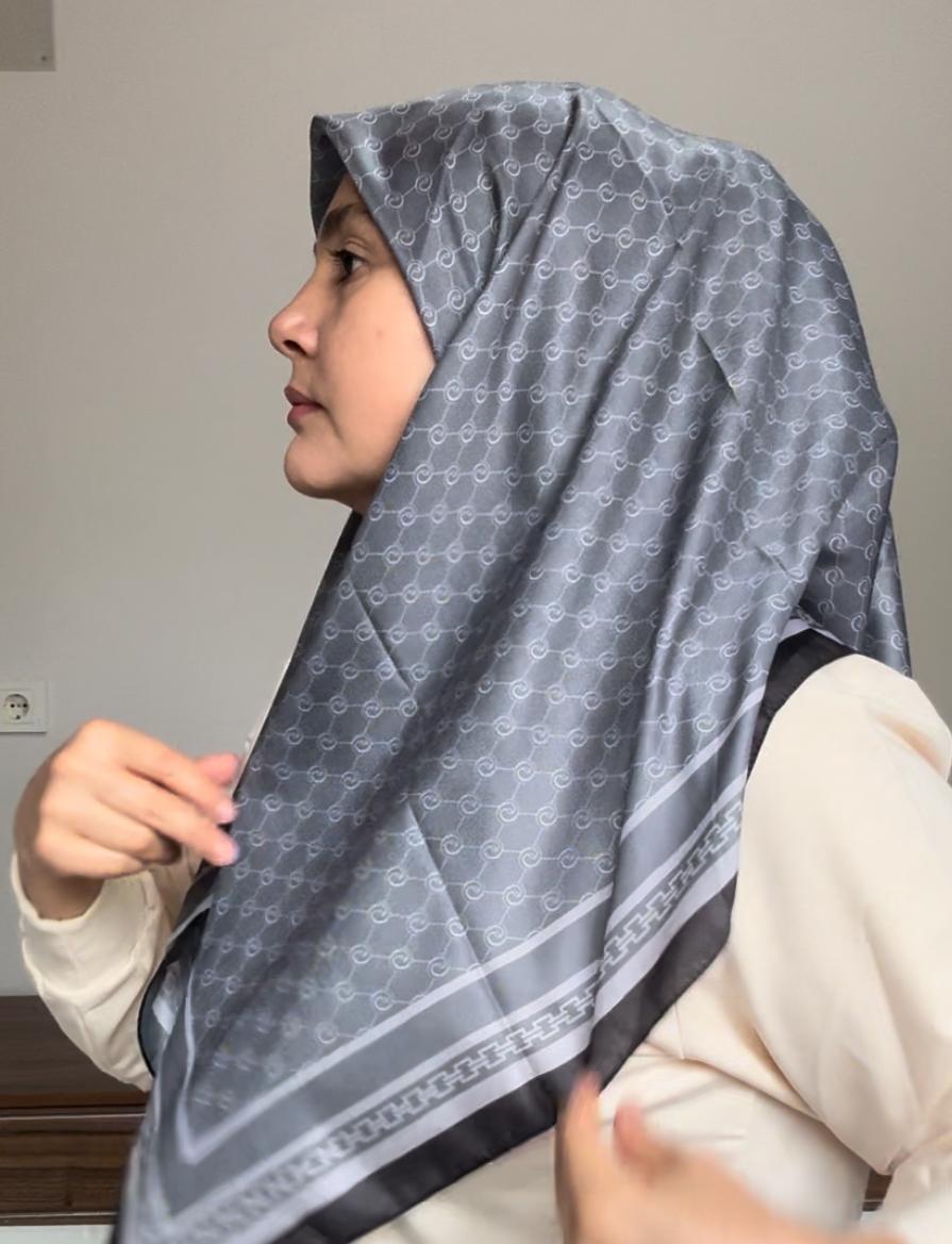 E desen gri renkli Soft eşarp