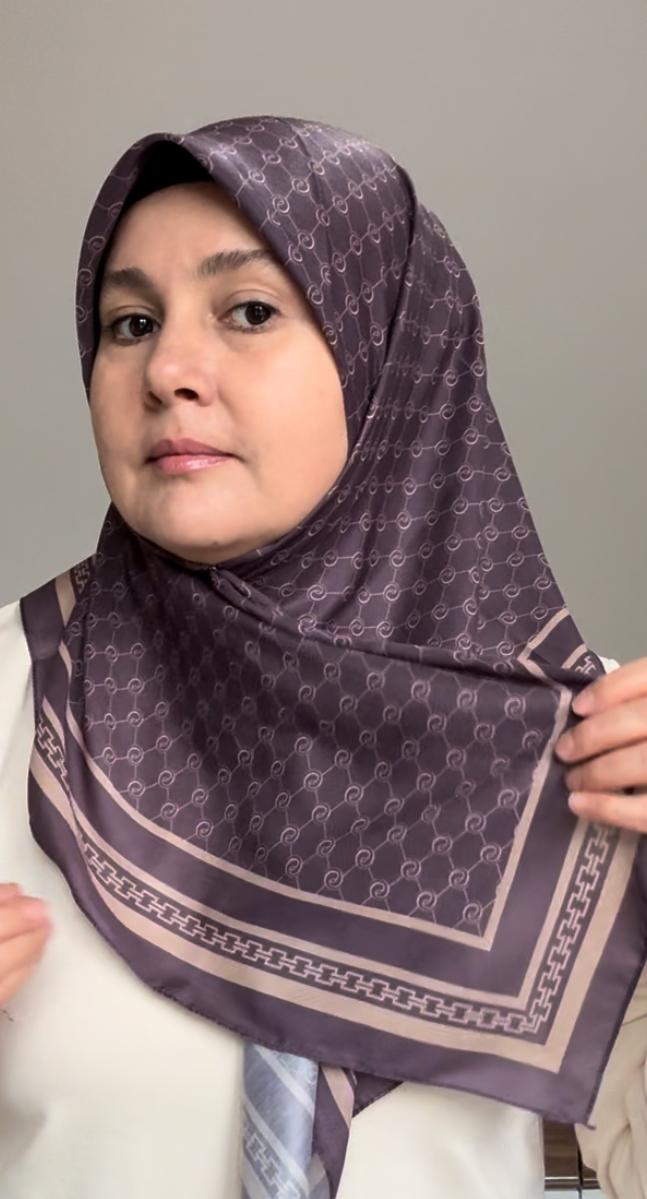 E desen mürdüm renkli Soft eşarp